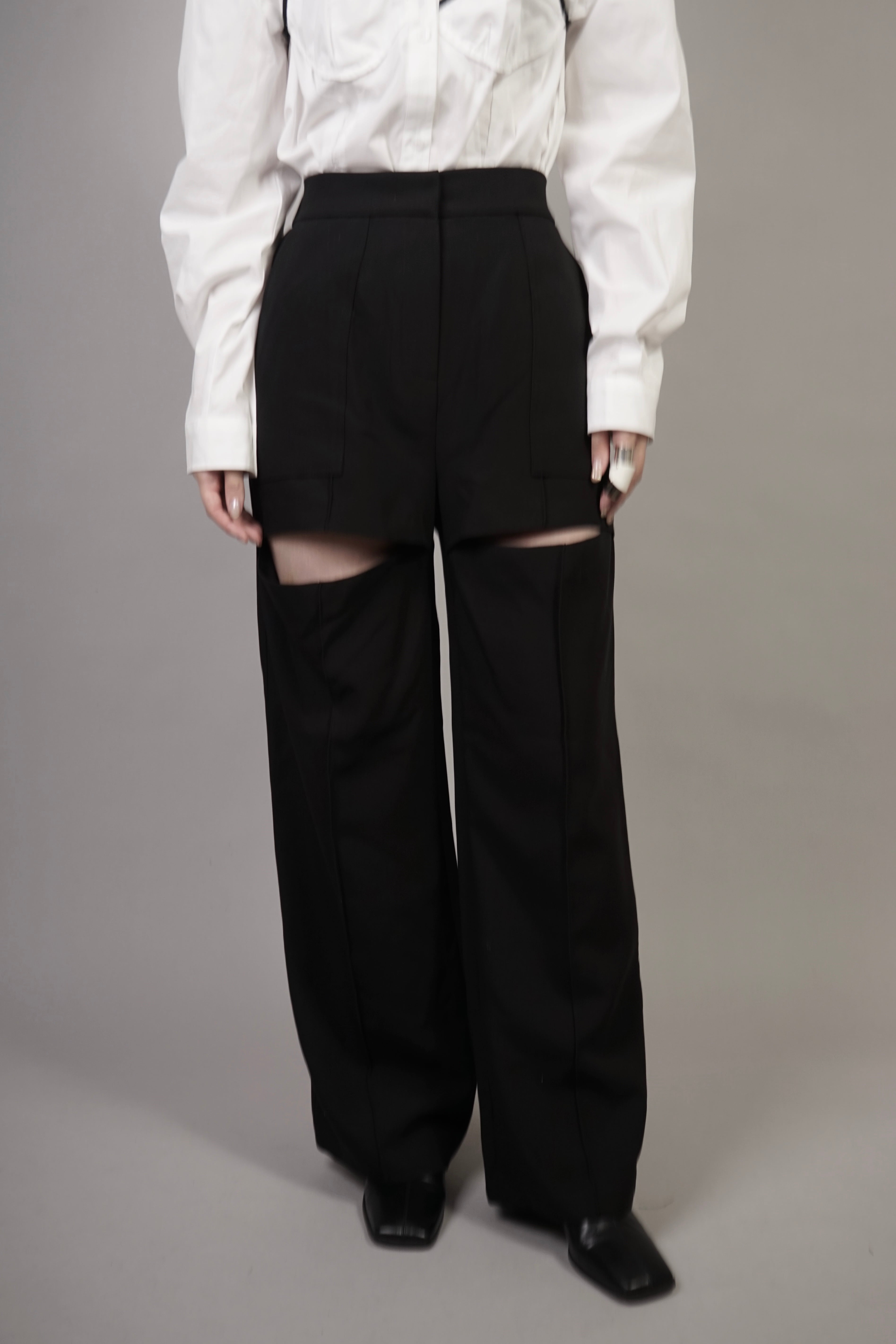 SLIT PANTS (BLACK) 2203-93-55