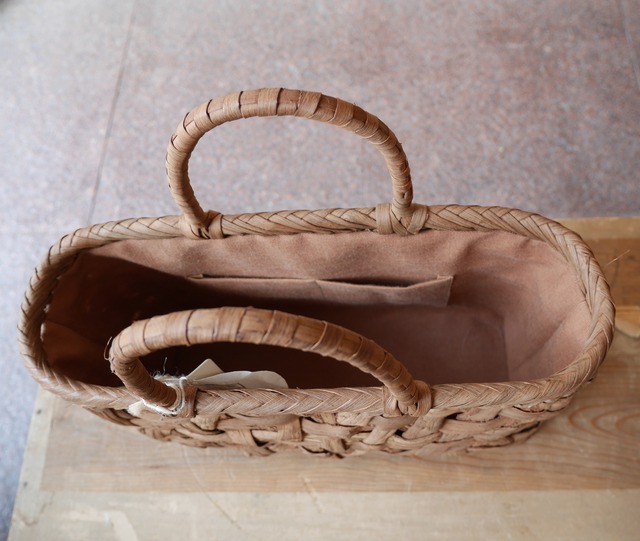 国産材やまぶどう籠（横長/大/みだれ太編/柿渋内布ポケット）