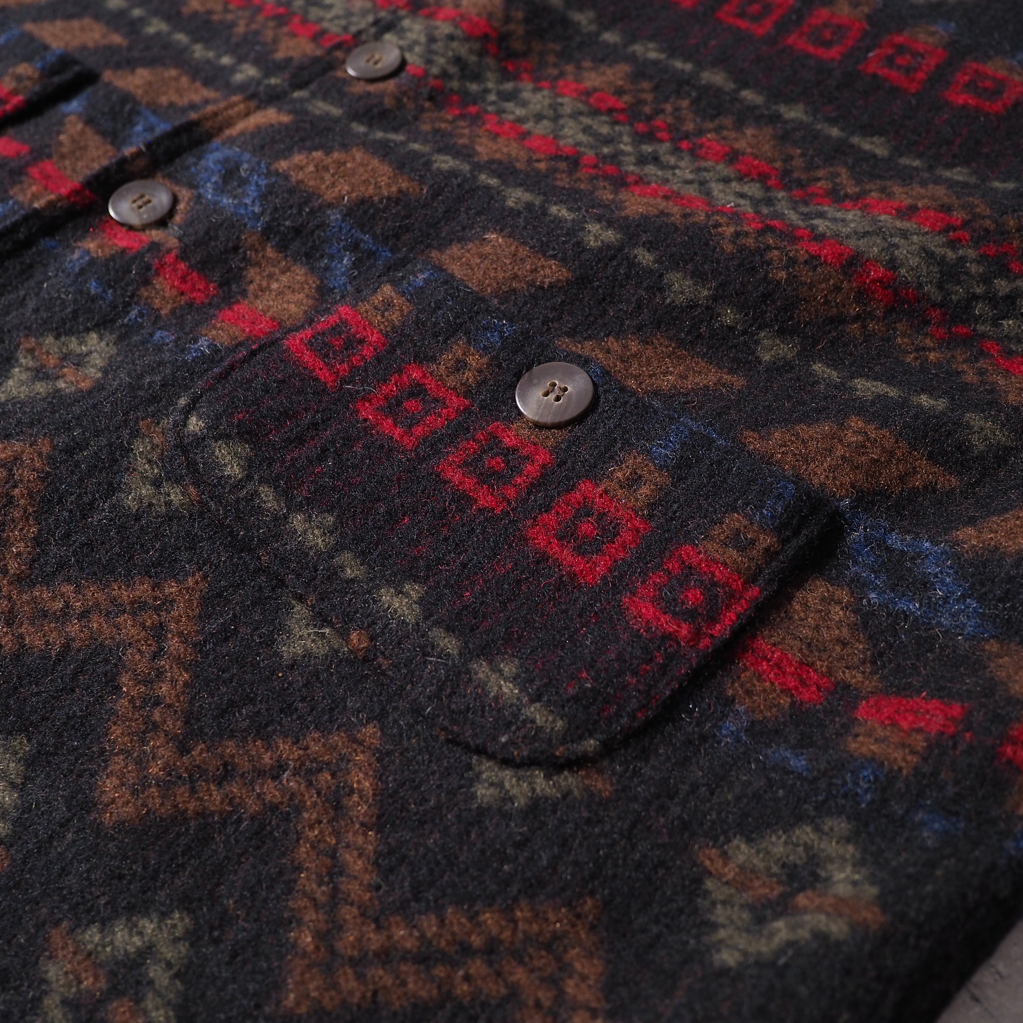 ” WOOLRICH ” Beautiful Nordic Ethnic Embroidery vintage vest (made in Usa)