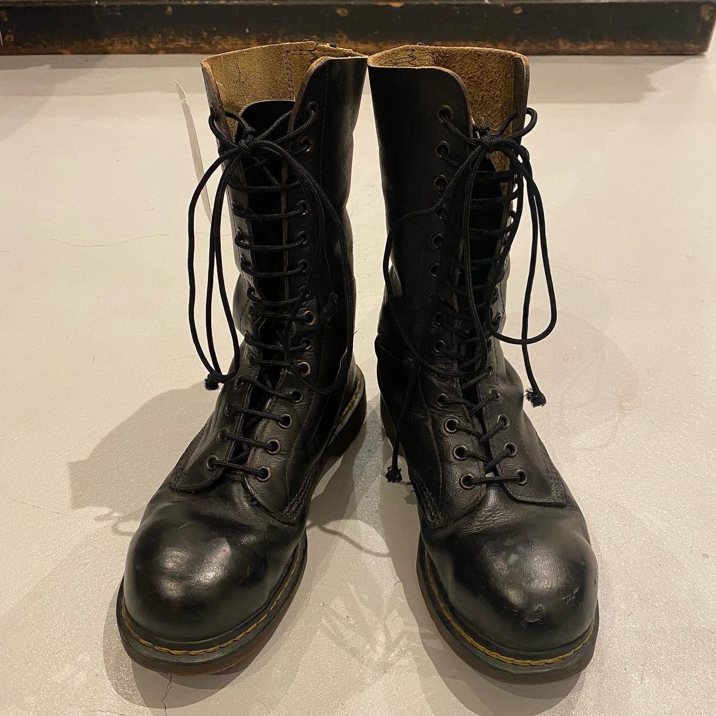 MADE IN ENGLAND !! Dr. martens 14hole boots "steel toe" | What'z up