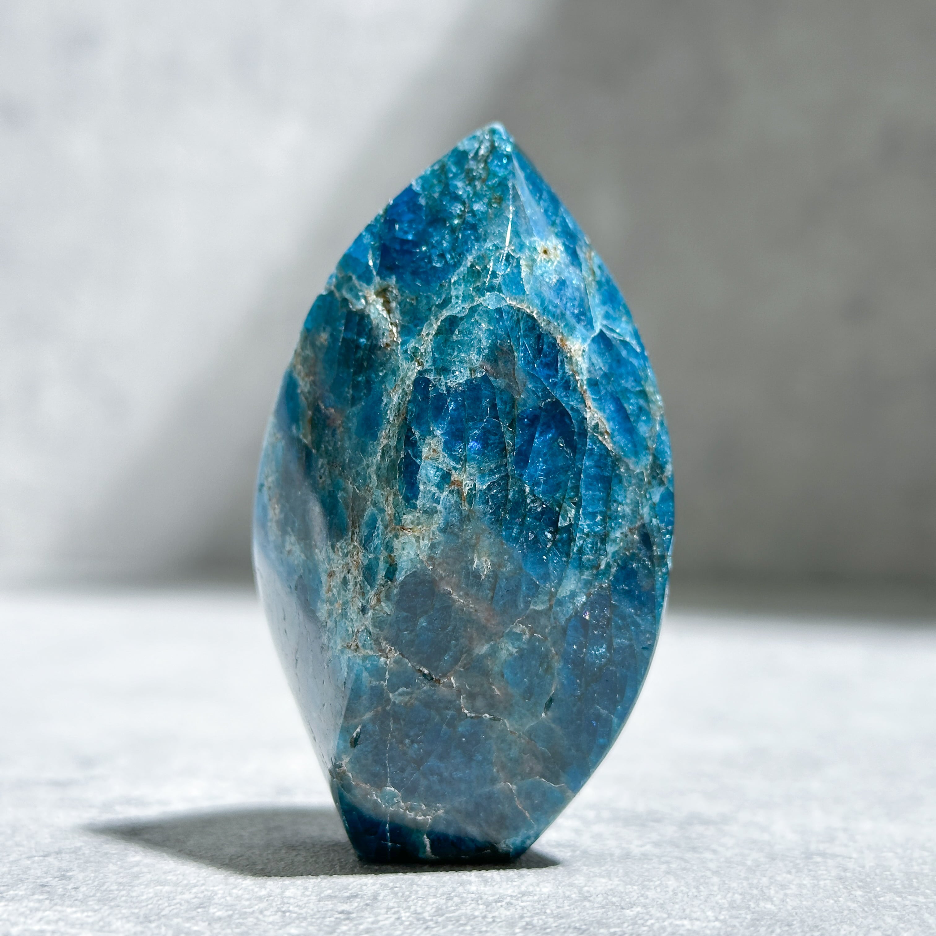 天然石　アパタイト ブルーアパタイト フレイム型12◇ Blue Apatite ◇ 天然石・鉱物