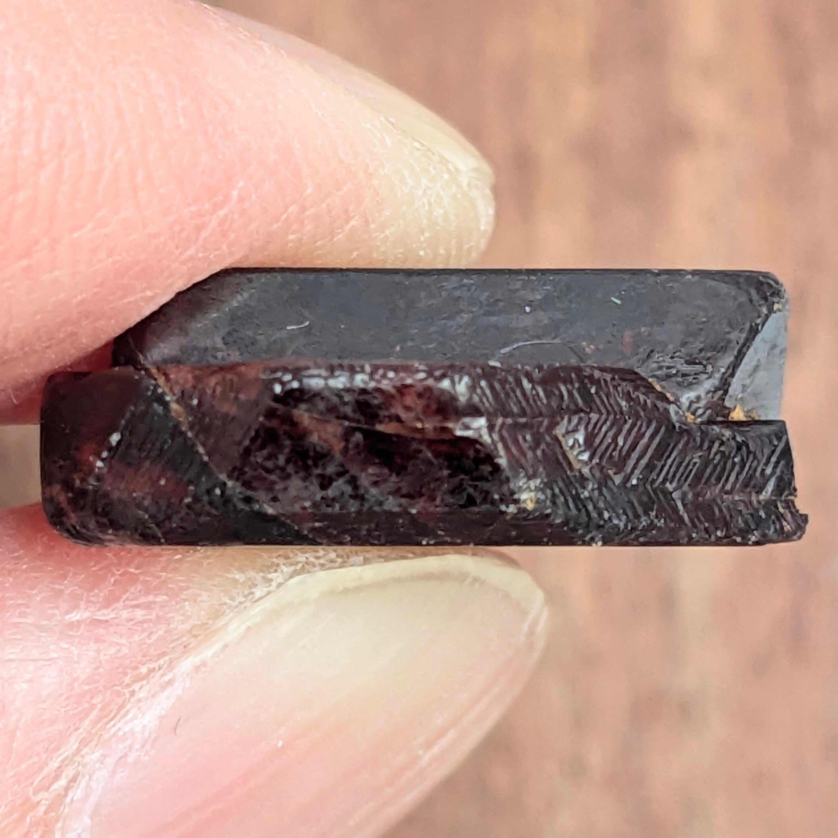 スピネル原石 ミャンマー・モゴック産【19.94ct】PRO207281 | Gem's
