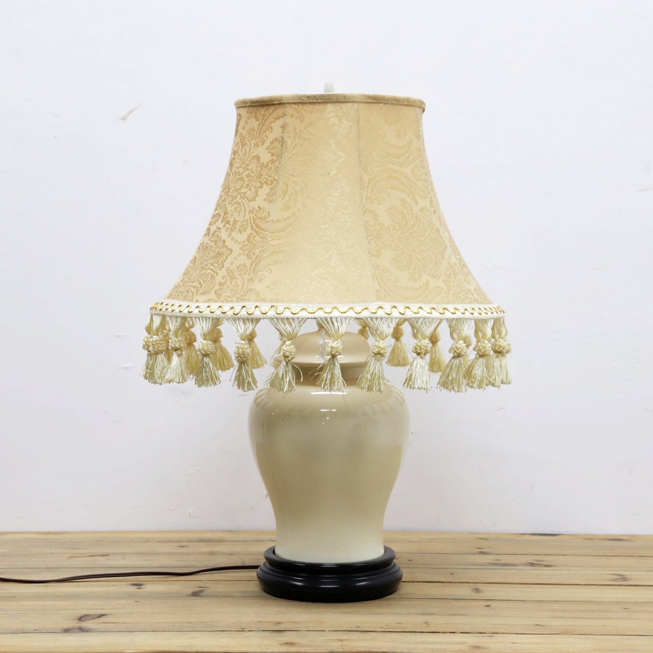 ヴィンテージ クラシカル 陶器 テーブルスタンド ライト ランプ 照明