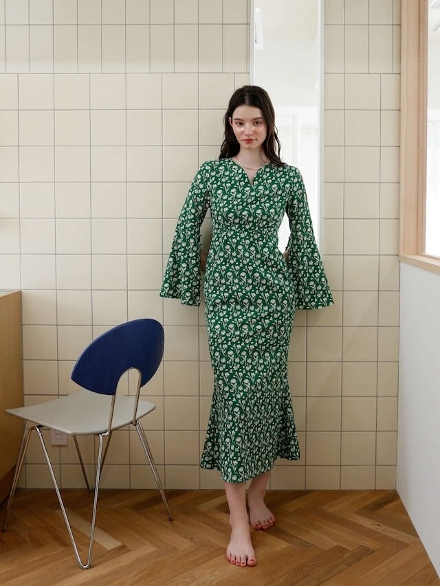 bell sleeve slit onepiece | Katrin TOKYO bell sleeve slit onepiece | Katrin TOKYO