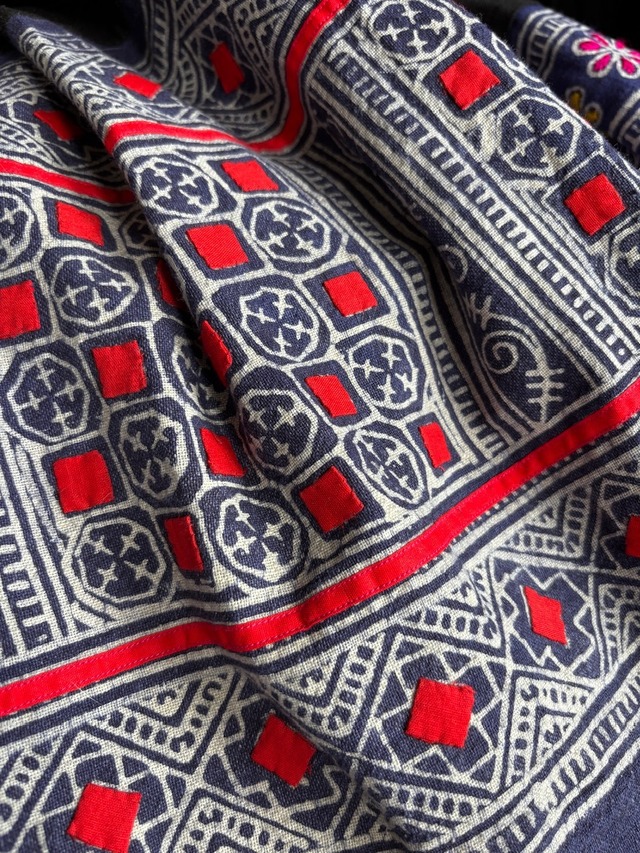 モン族スカート 003 ロング ろうけつ染め 黒リネン生地 ファスナー付