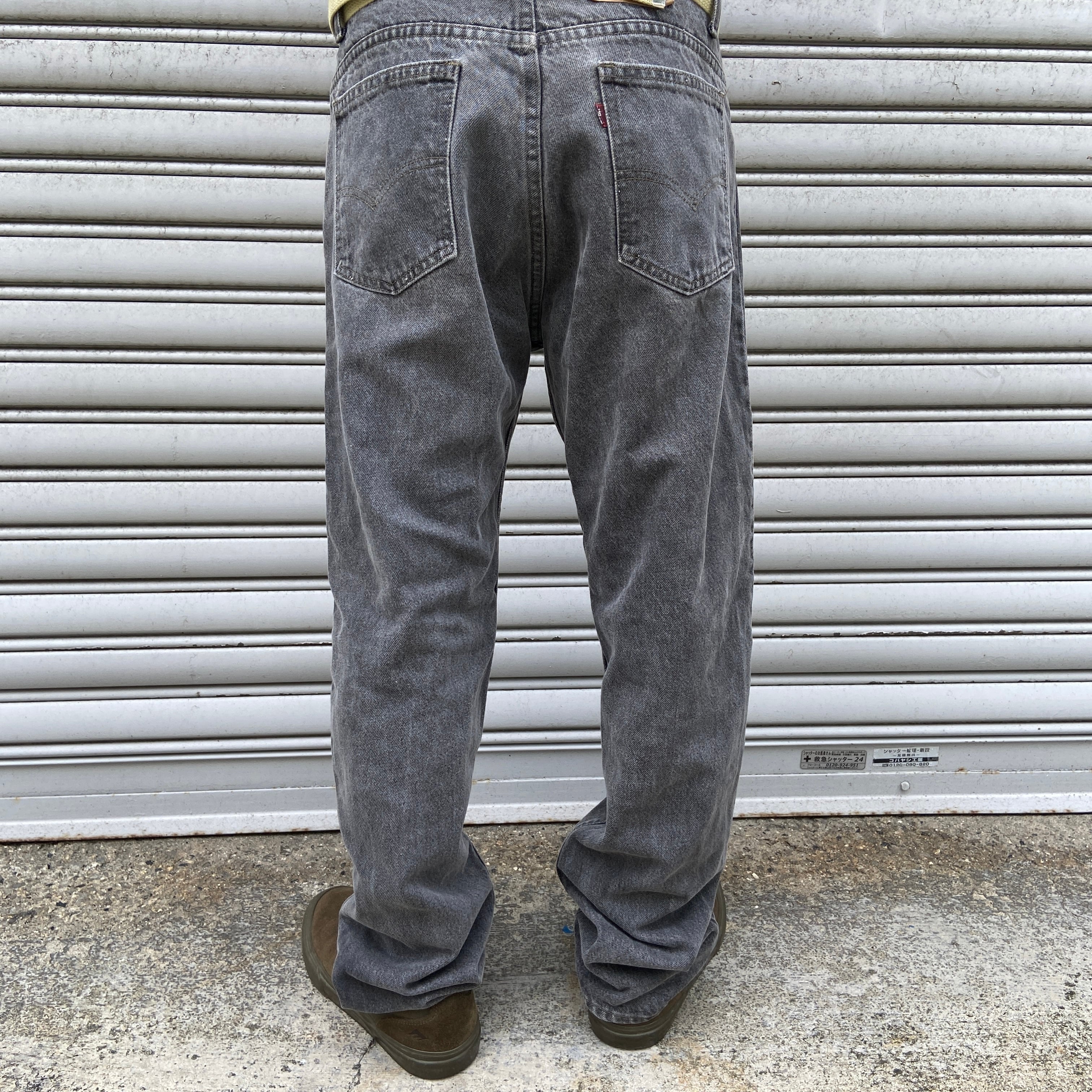 送料無料 90s USA製 Levi's 505 先染めブラックデニムパンツ 送料無料 90s USA製 Levi's 505 先染めブラックデニムパンツ