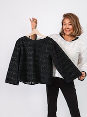 フラワージャガードブラウス(BEATRICE)