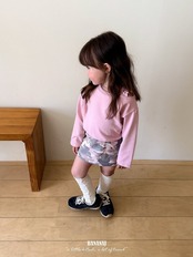 韓国子供服 / BANANA J / 26Autumn / カモフラピーナッツスカート / 秋服 / キッズ *XS~JS*