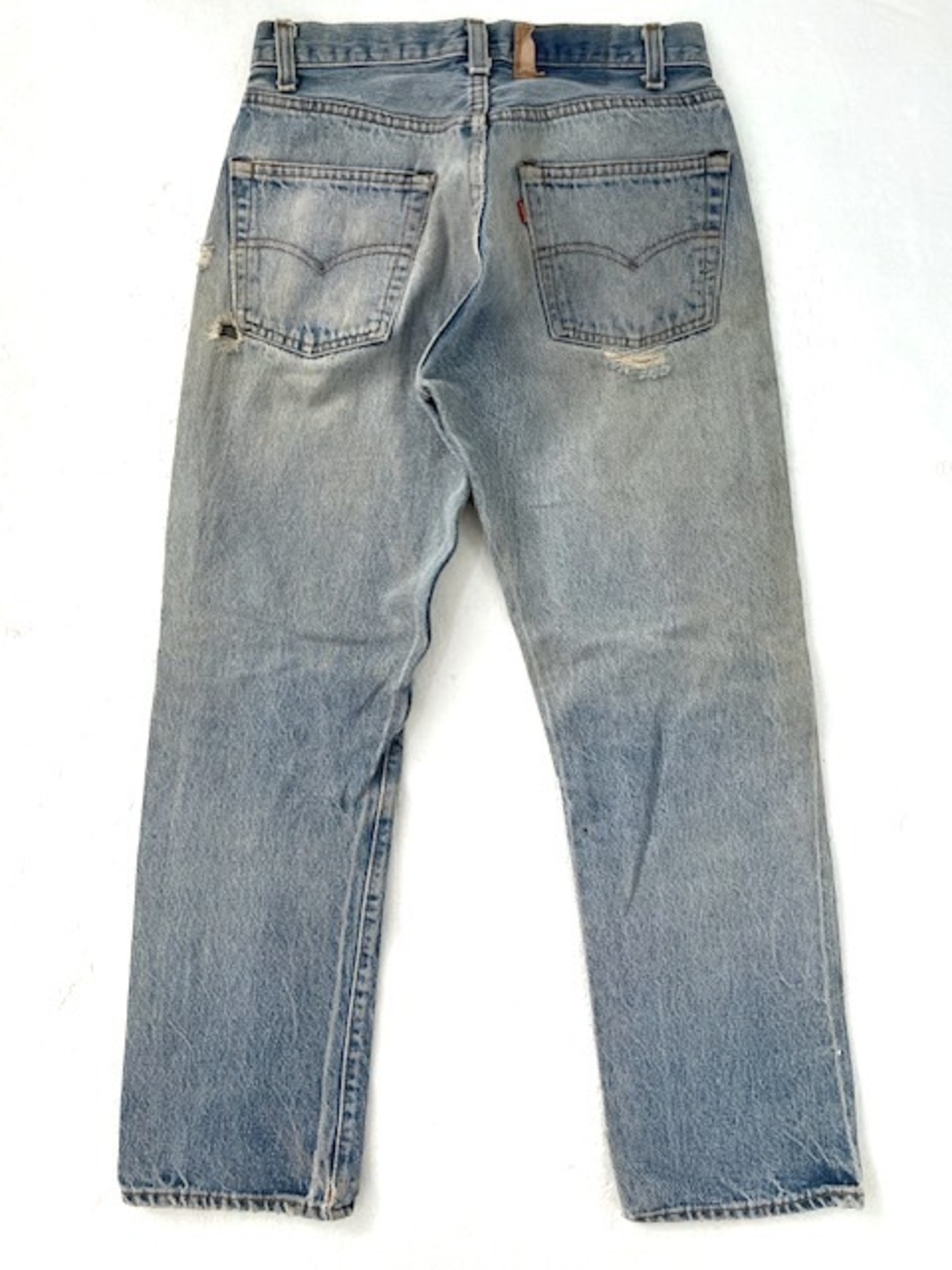 M-209  リーバイス Levis501レギュラー古着 1982年代初期　米国製刻印532　  W70cm(ぐるり） 股下 66cm