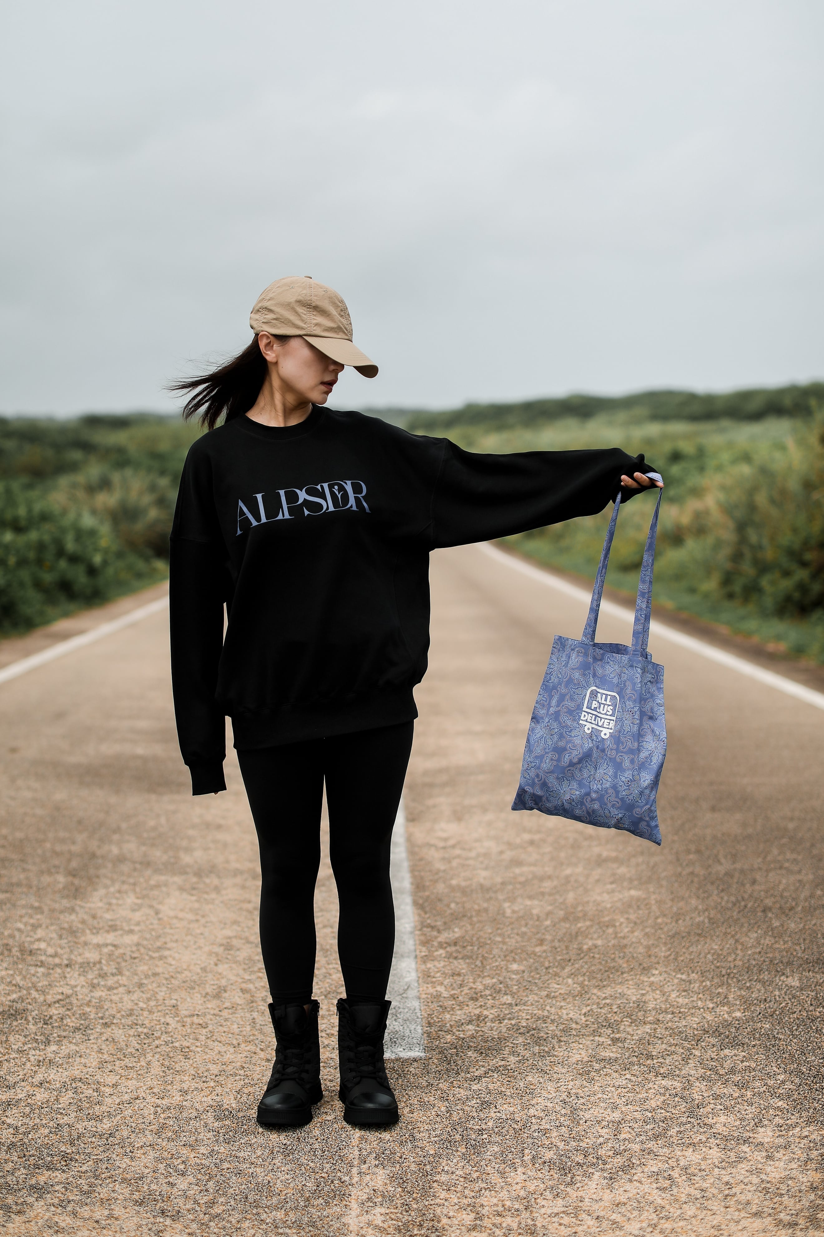 ALPSDR PAISLEY TOTE BAG / BLUE | ALL PLUS DELIVER