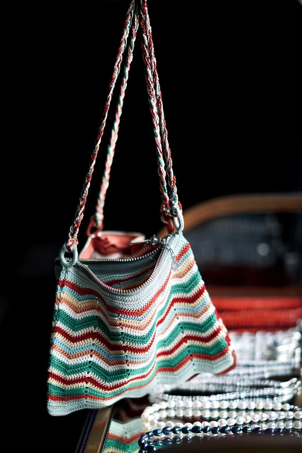 FUMIKA_UCHIDA / Crochet chevron purse ( PEPPERMINT , BRICK