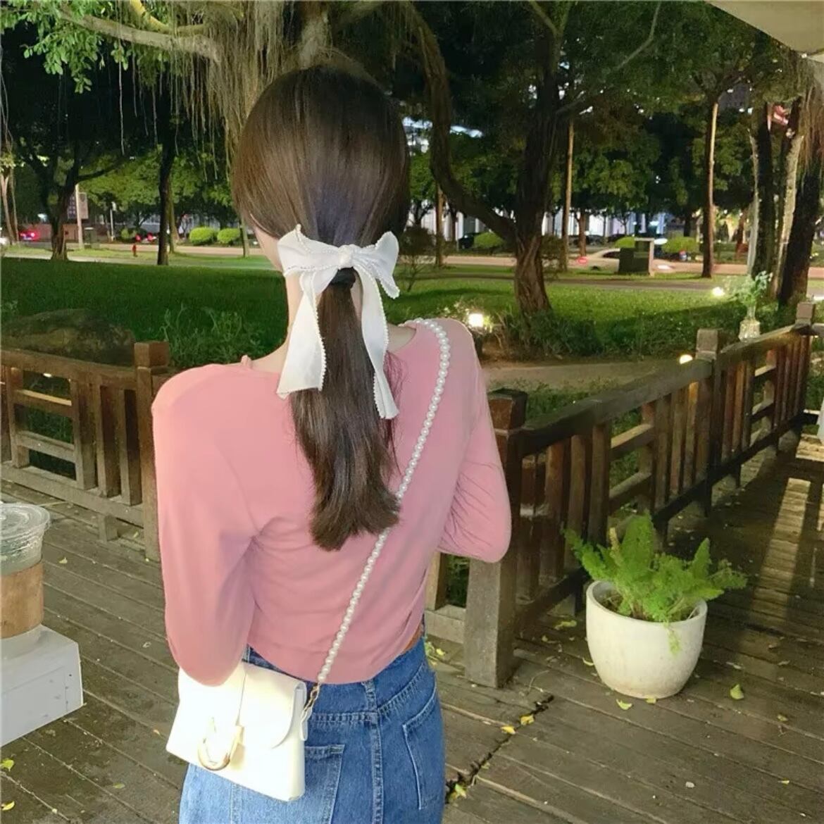 レイヤー風シャーリングロングTシャツ