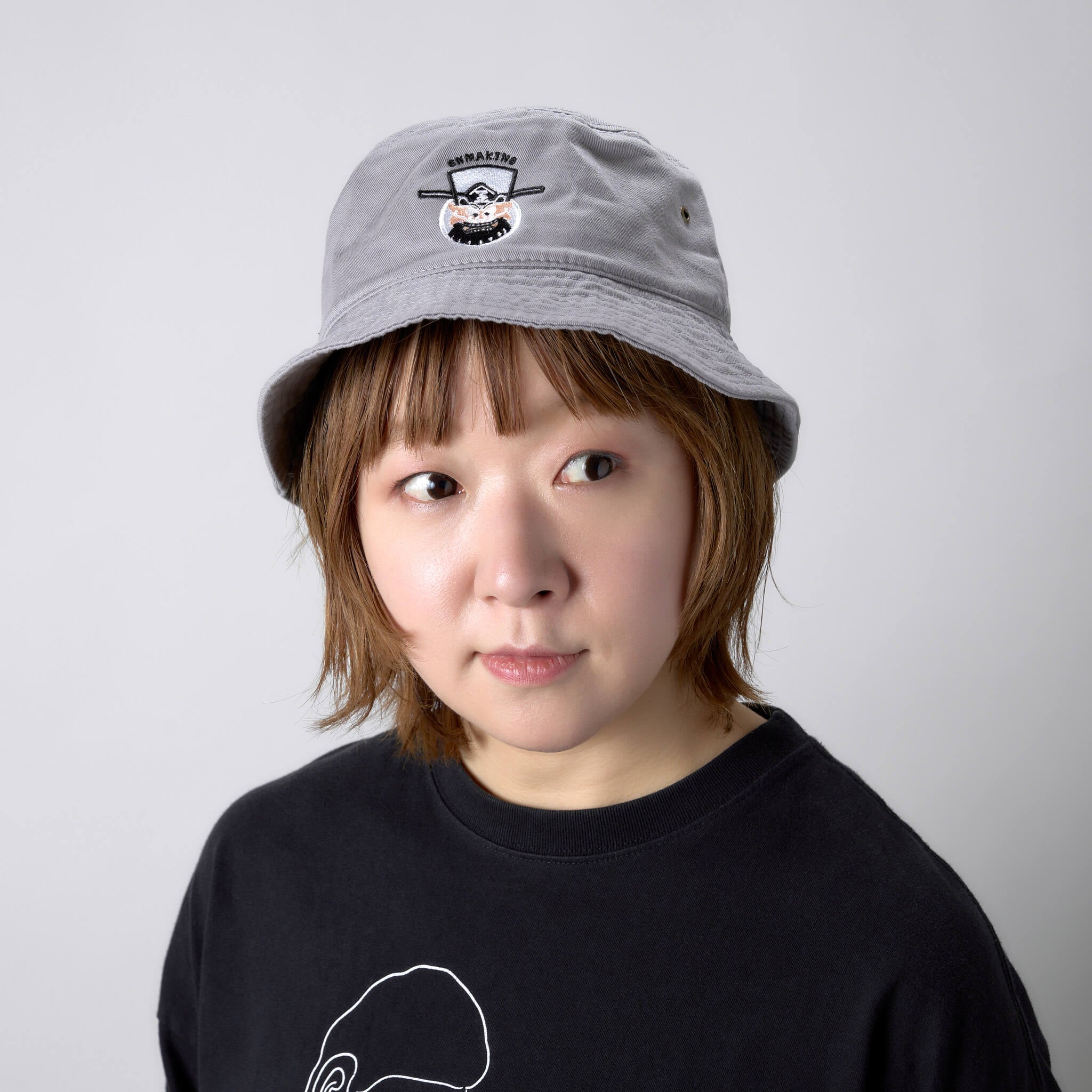 閻魔王 ENMAKING バケットハット (刺繍) ブラック/グレー | BOSATSU