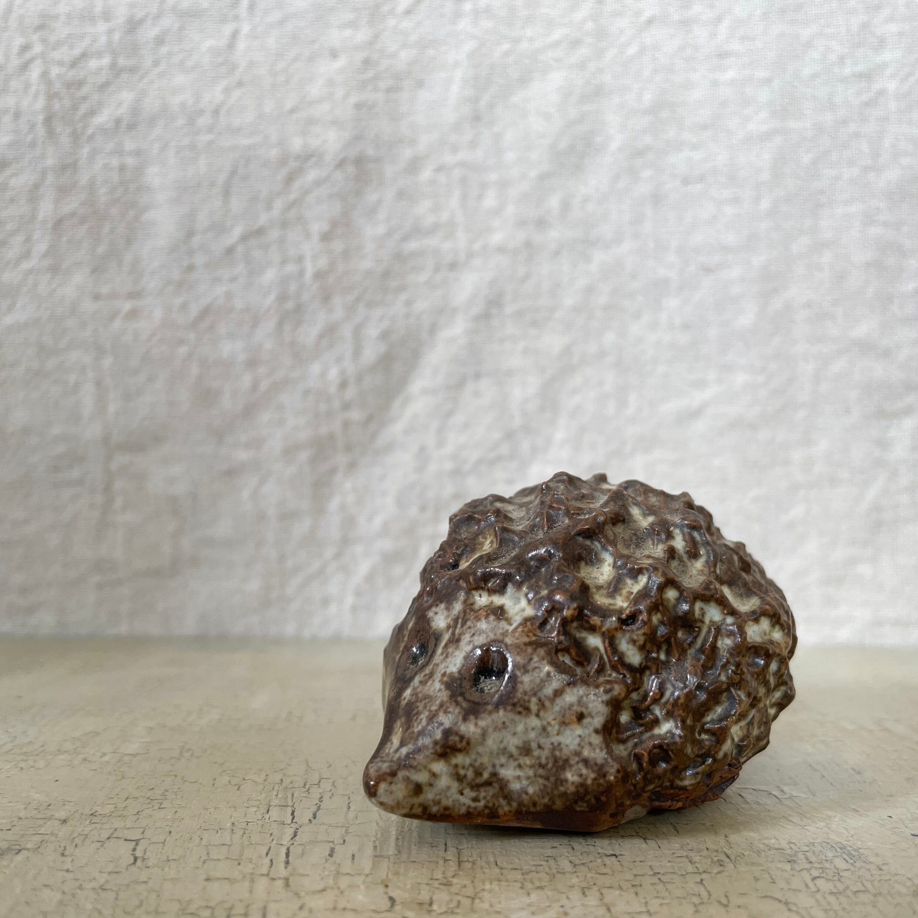 ざらざらハリネズミ