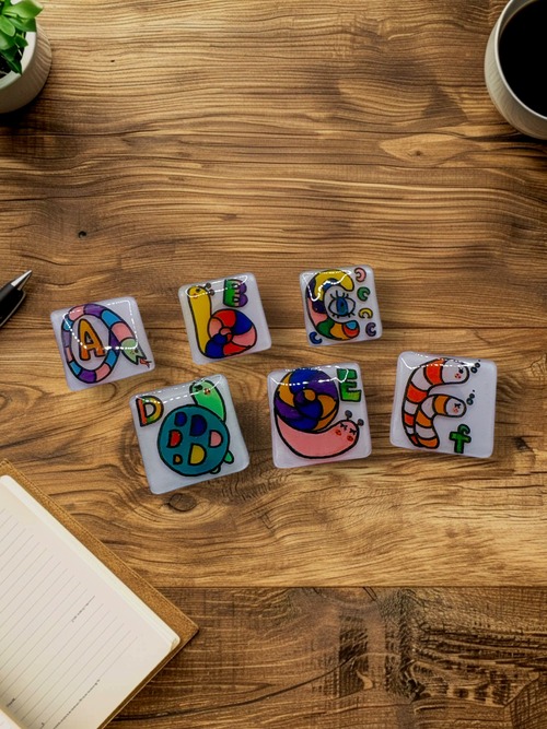 変形型アルファベット★ピンバッジABCDEF