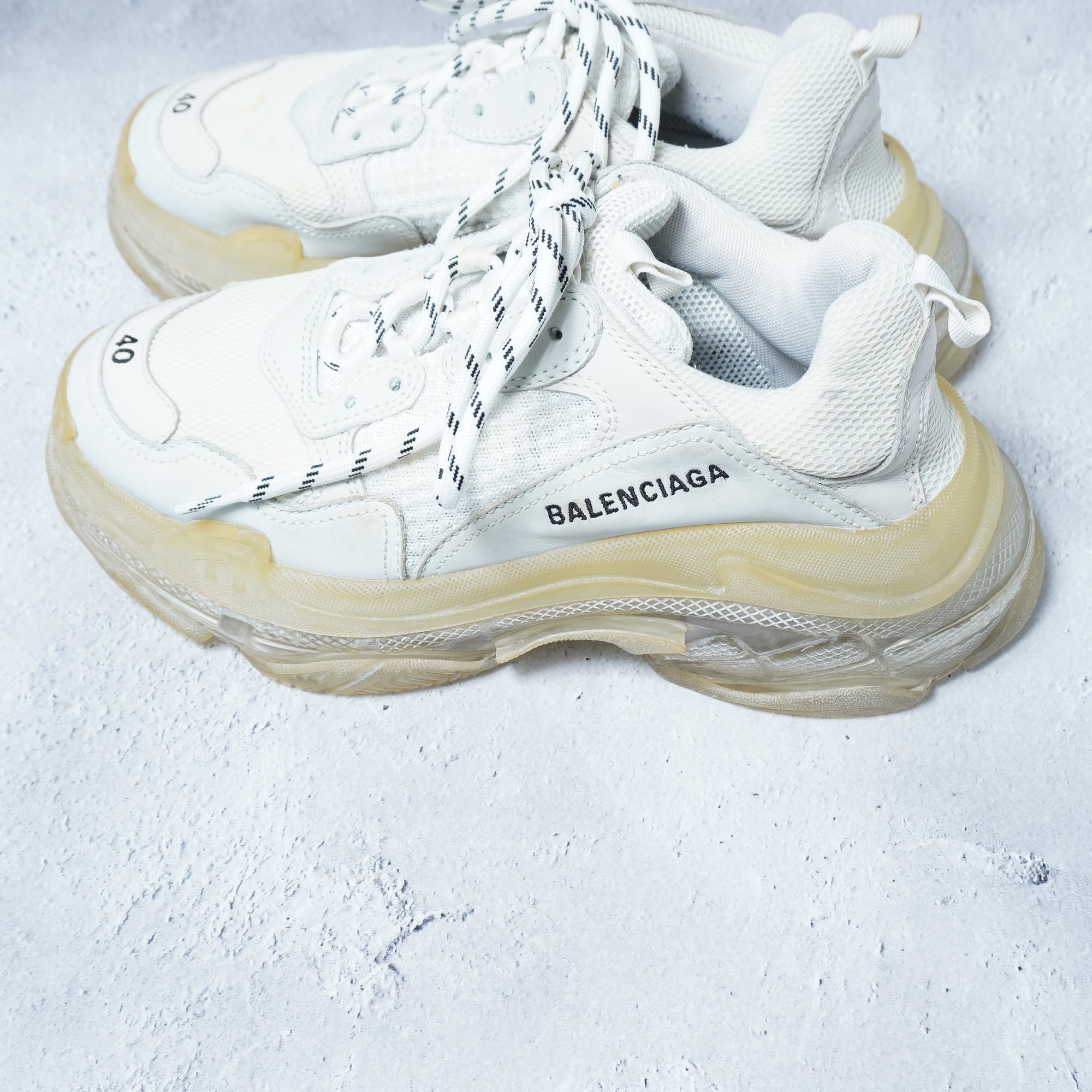 BALENCIAGA】バレンシアガ トリプルS ダットスニーカー white | MIXHIVE