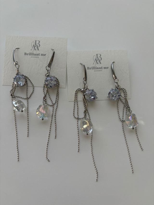 高品質ジルコニアピアス