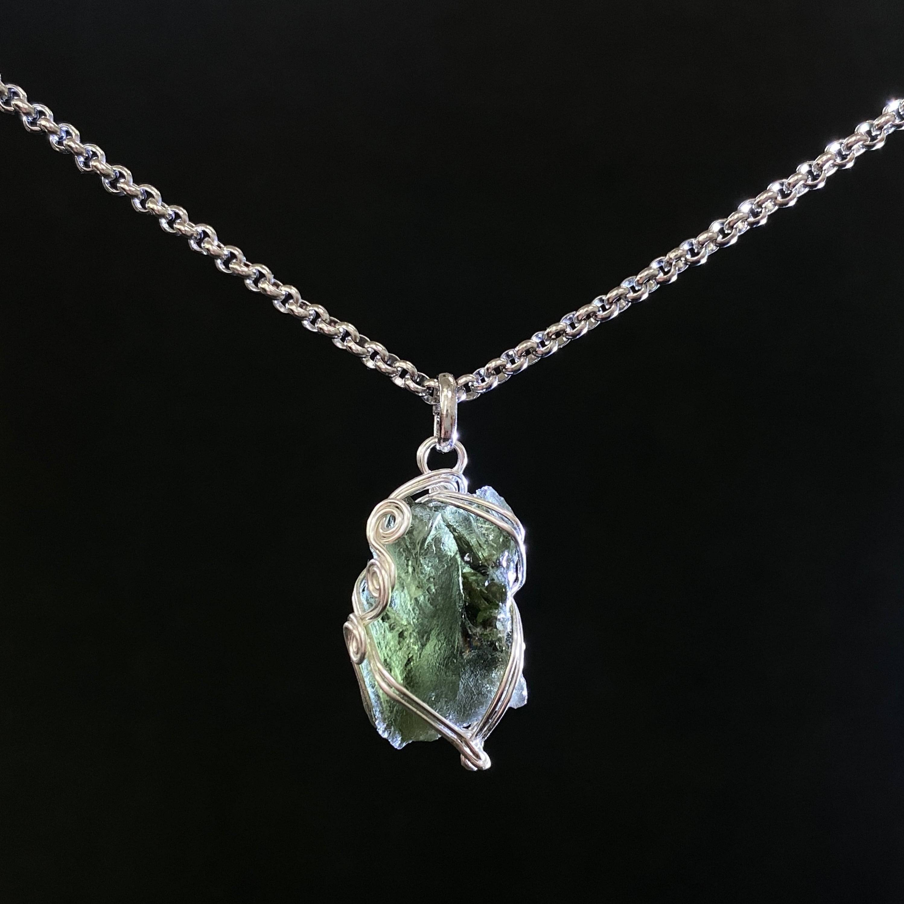 Moldavite モルダバイト | 【隕石屋】METEOS（メテオス）