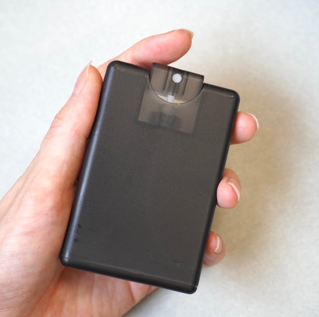カード型スプレーケース】20ml ブラック ポリプロピレン カード型