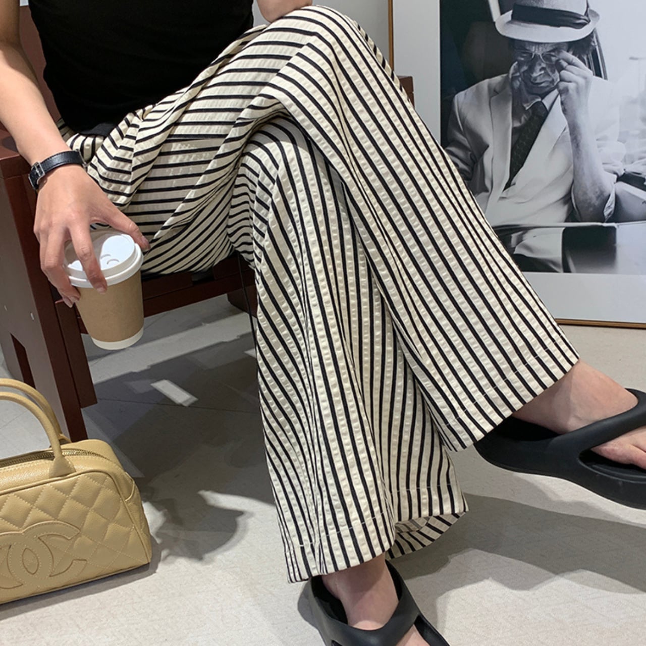Black and white striped wide leg pants S662