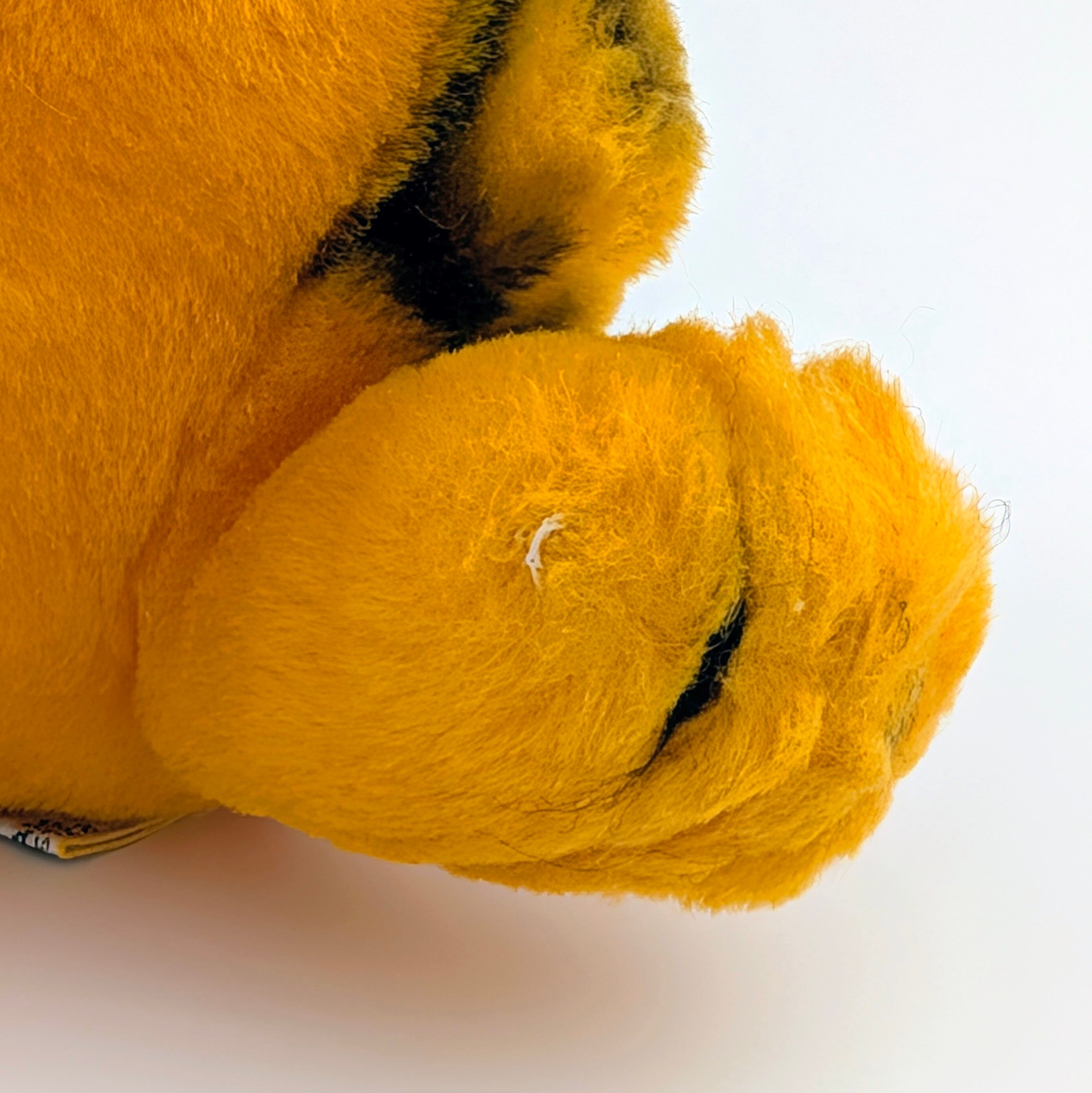 ☆ VINTAGE 1980年代初期 ☆【 Garfield ( ガーフィールド ) 】『 ガーフィールドポリス 』ぬいぐるみ プラッシュ plush 1980年代年製 〚アメリカン雑貨 アメトイ〛