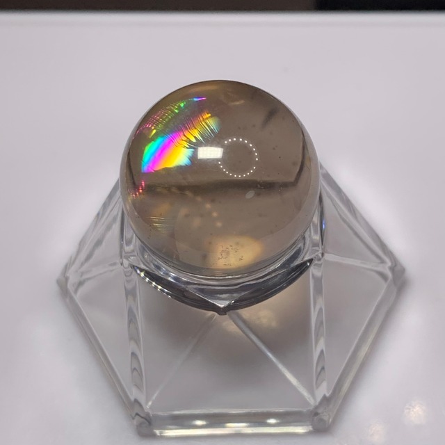 3.スモーキーアイリスクォーツスフィア(小)