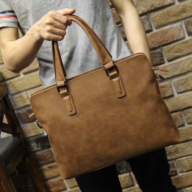 【予約販売】ショルダーバッグ ビジネスバッグ マット 2WAY レザー メンズ シンプル スクエア ビジネス 通勤 通学 ブラウン コーヒー シック A4 大容量 こなれ感 お洒落 韓国 トレンド