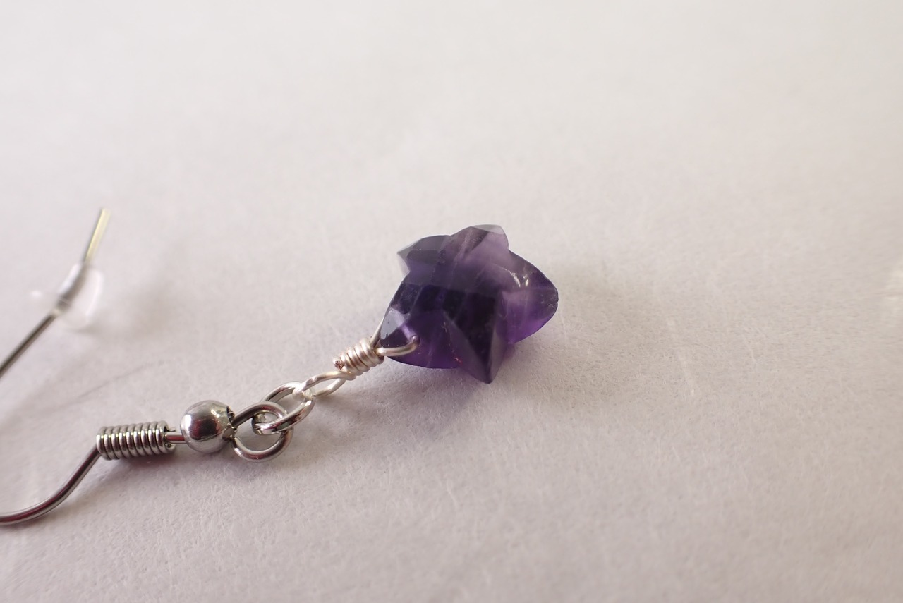 フローライトピアス(スターカット)　　[C9‐184]