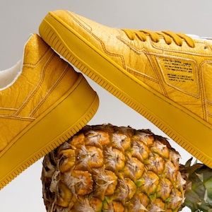 MoEa - PINEAPPLE - FULL YELLOW