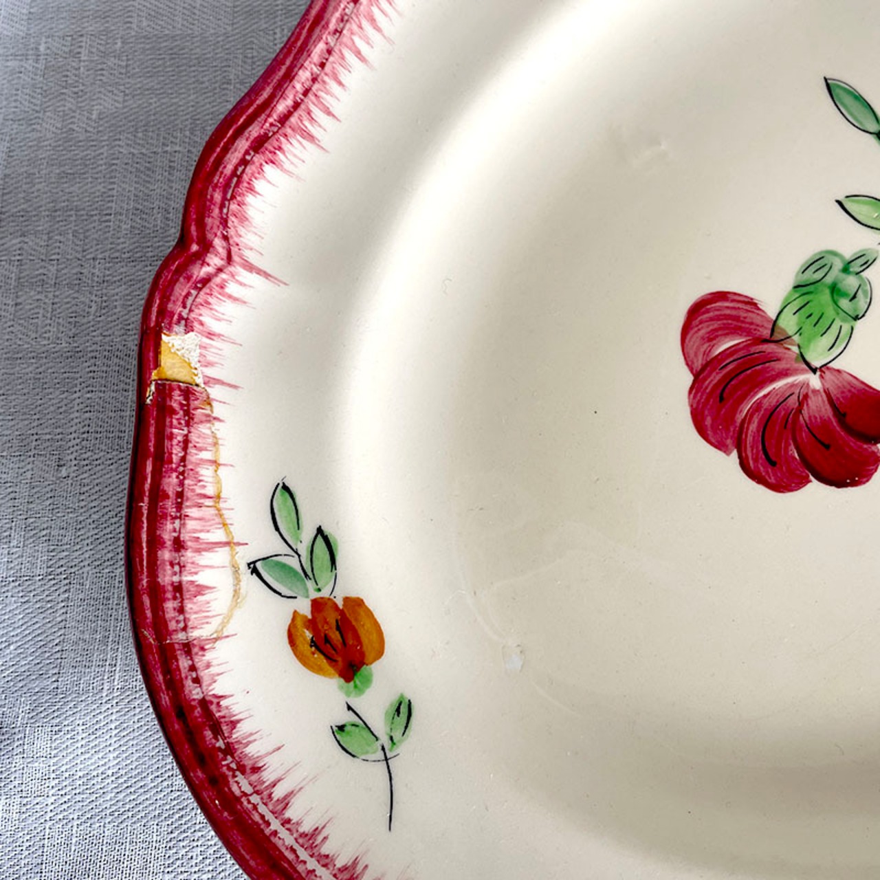 大皿　ロンシャン　オーバル型花柄　Longchamp 欠けあり 19twd78