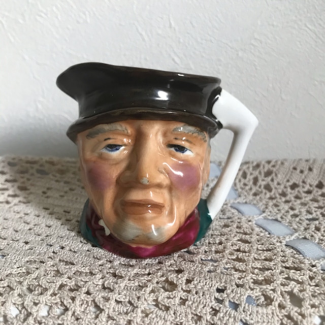 Thorley BONE CHINA "PADDY" イギリス製