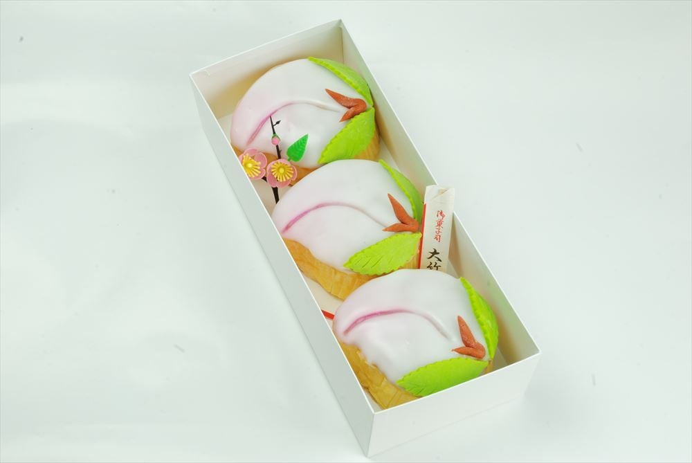 大竹堂の桃カステラ 3個入り | 御菓子司 大竹堂