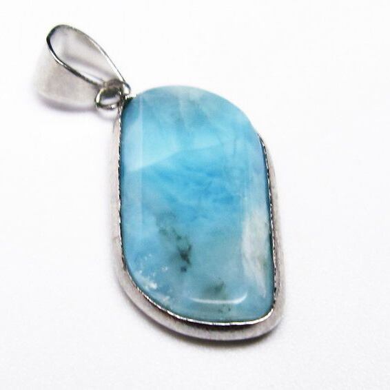 s*認様 翡翠　ペンダントトップルース 本翡翠ペンダント 大ルース スカイブルー 無含浸 無着色 可愛い