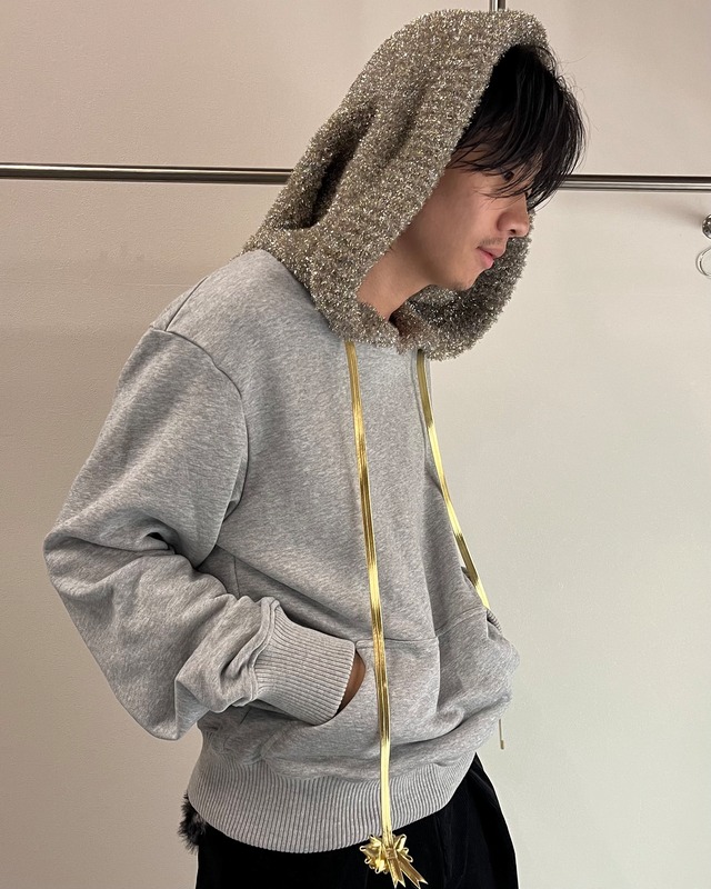 【26/AW Oscar Ouyang】Grey/Golden knit sparkly sleeping hat hoodie