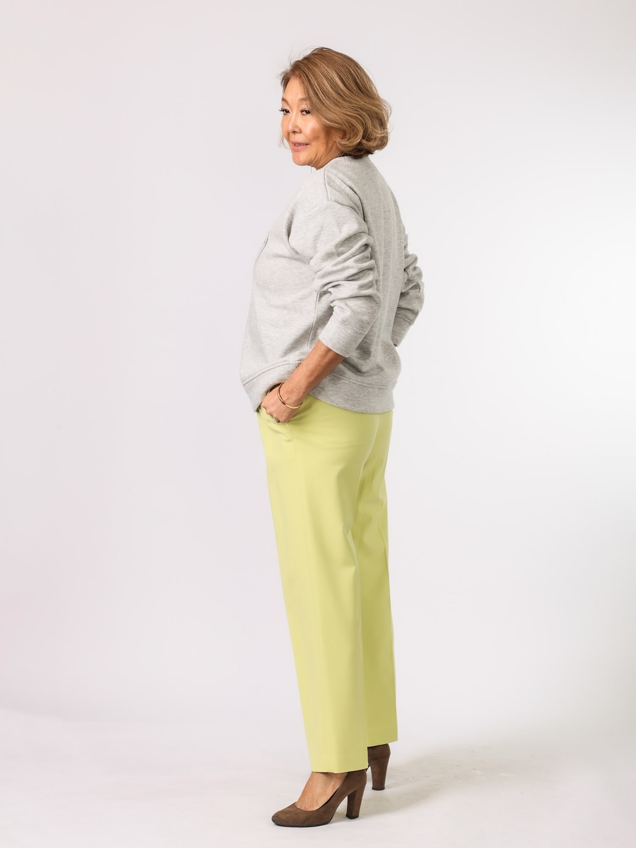 BEATRICE(キラキラ刺繍モチーフTシャツ)