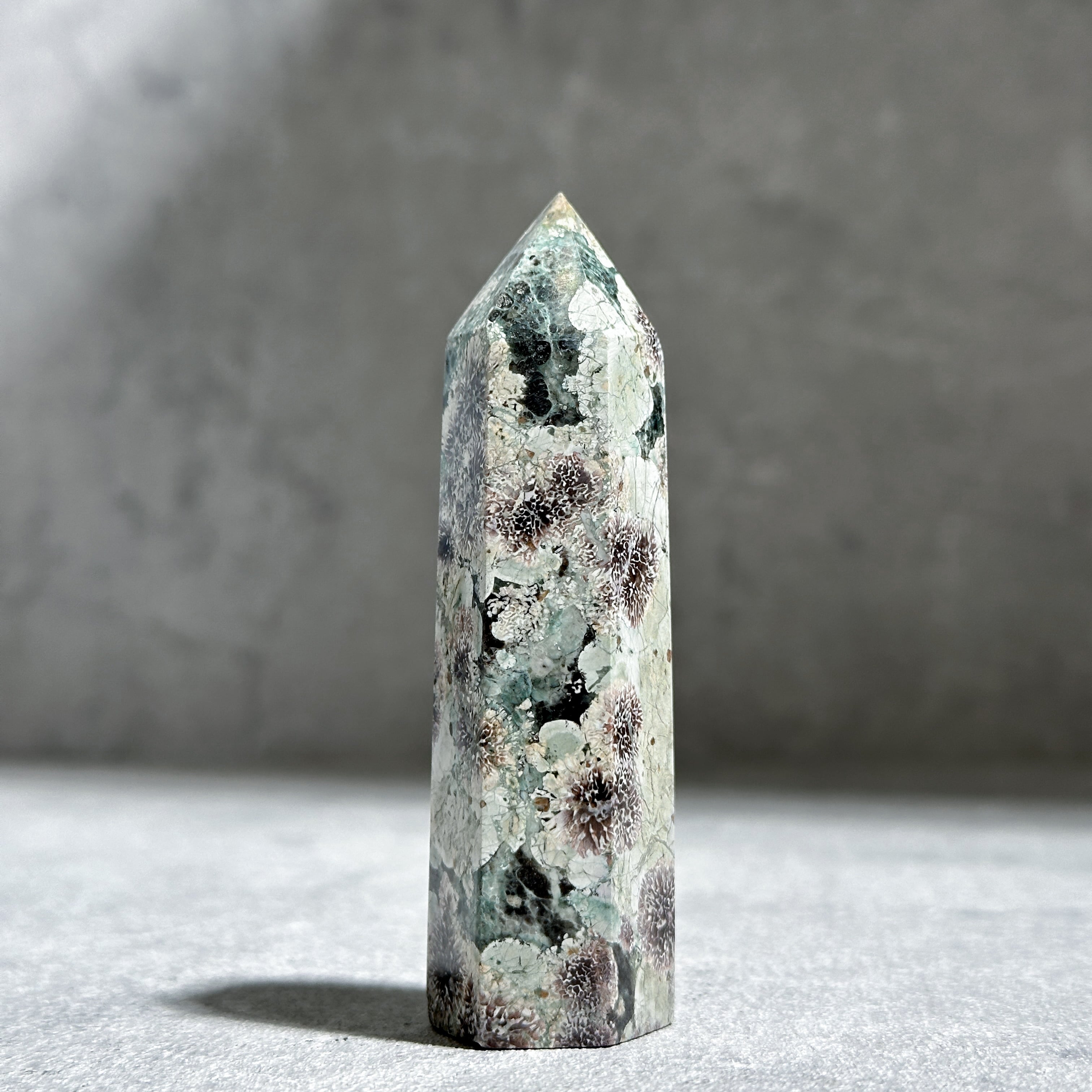 グリーンフラワージャスパー タワー44◇ Green Flower Jasper ◇天然石