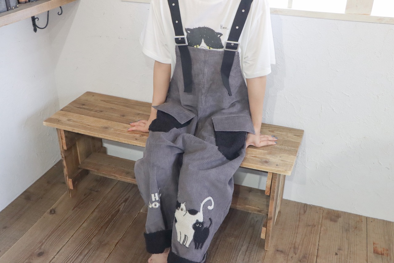 【そっと繋がる。】服ごと自分を説明するコーデュロイ 猫　ゆるだぼサロペット【全身で個性主張 - 5