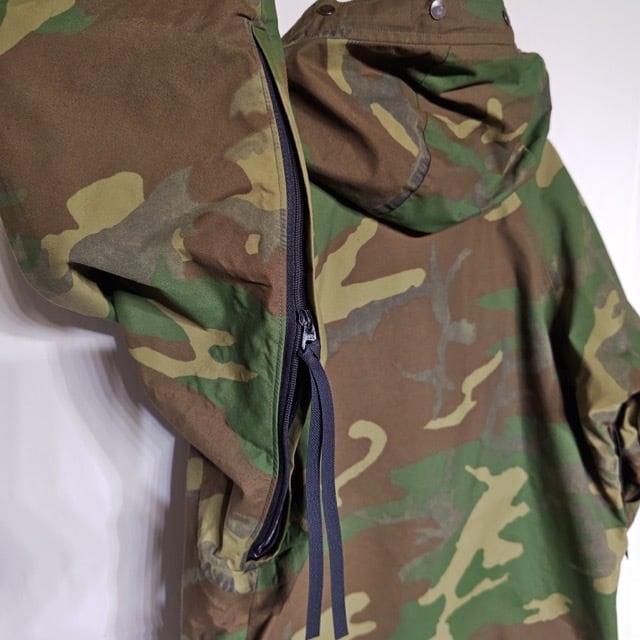 1990s US Army GEN1 ECWCS Gore-Tex Parka M-R / 米軍 ゴアテックス