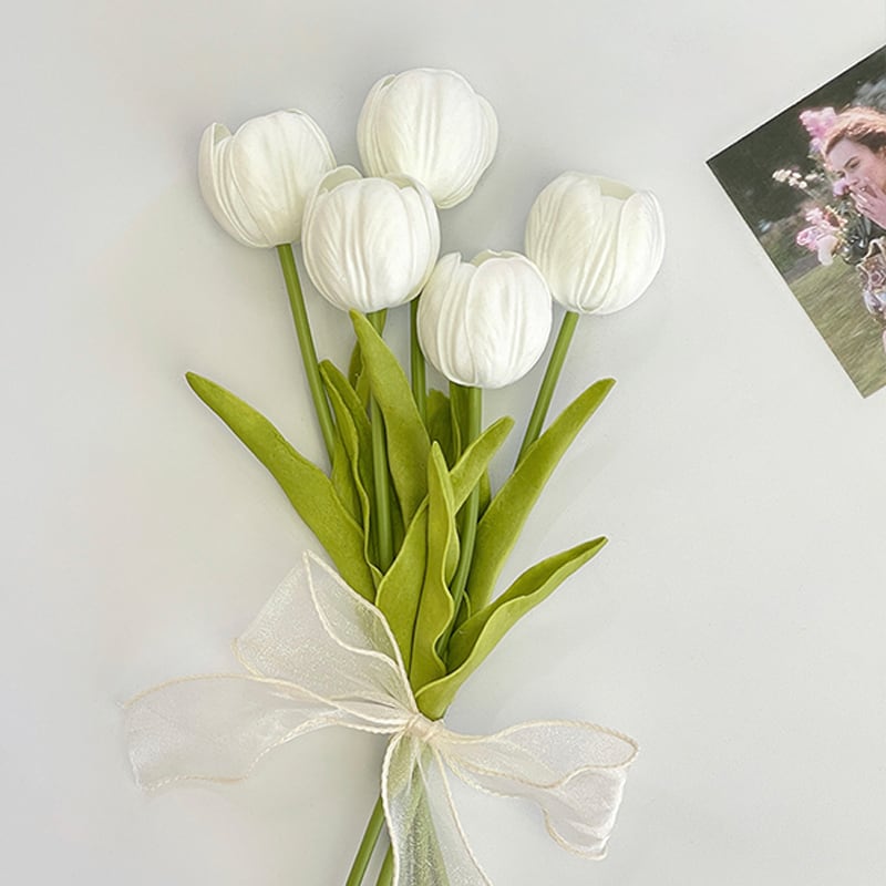 しっとり可愛いチューリップ造花の花束