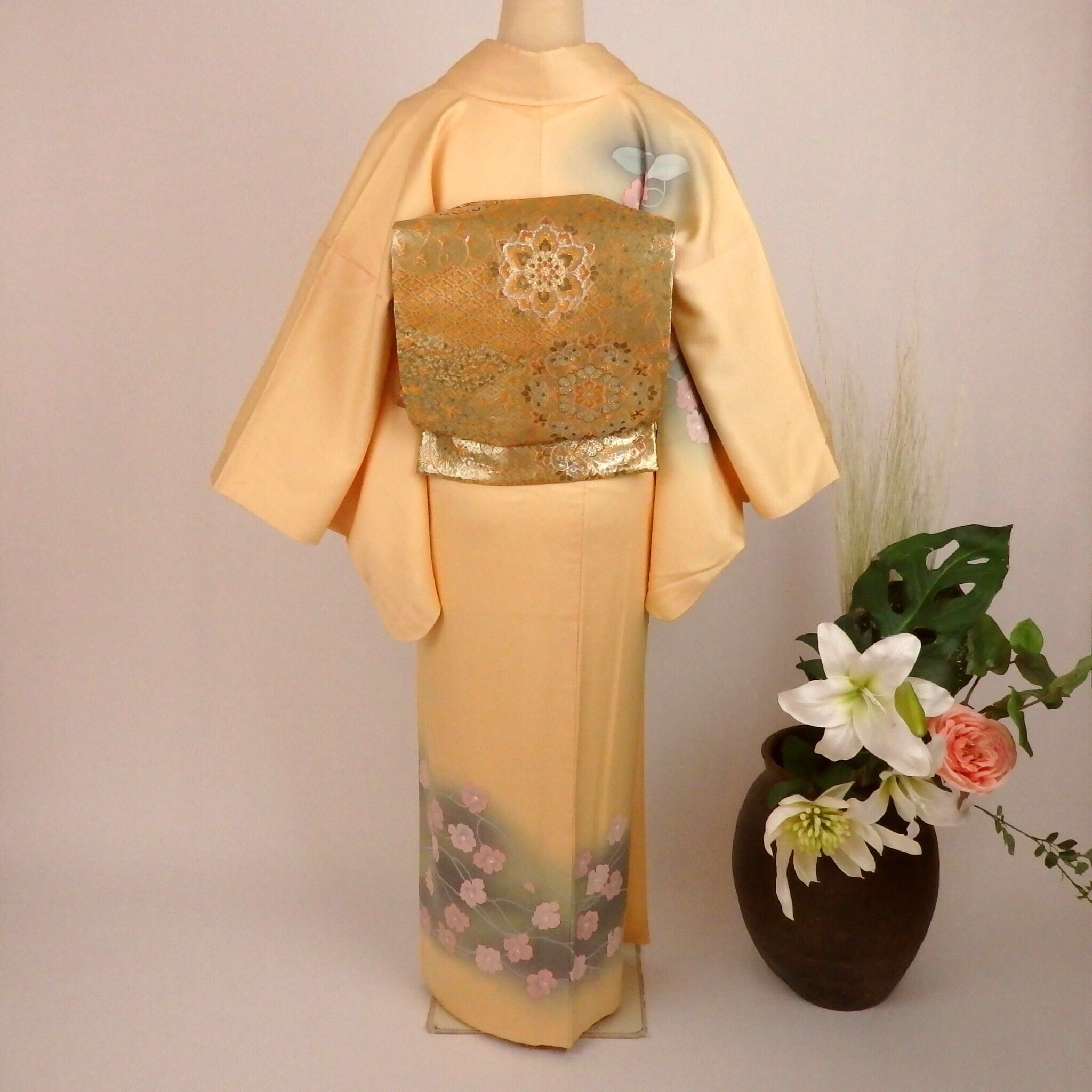 イエロー訪問着965 | リサイクル着物と着物ジャケットLa遇 Used Kimono