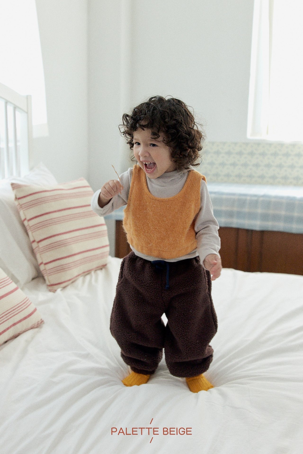 the beige［取寄］fur jogger pants 26winter