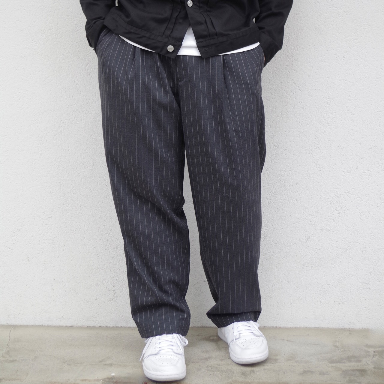 NICK GEAR  Fril slacks