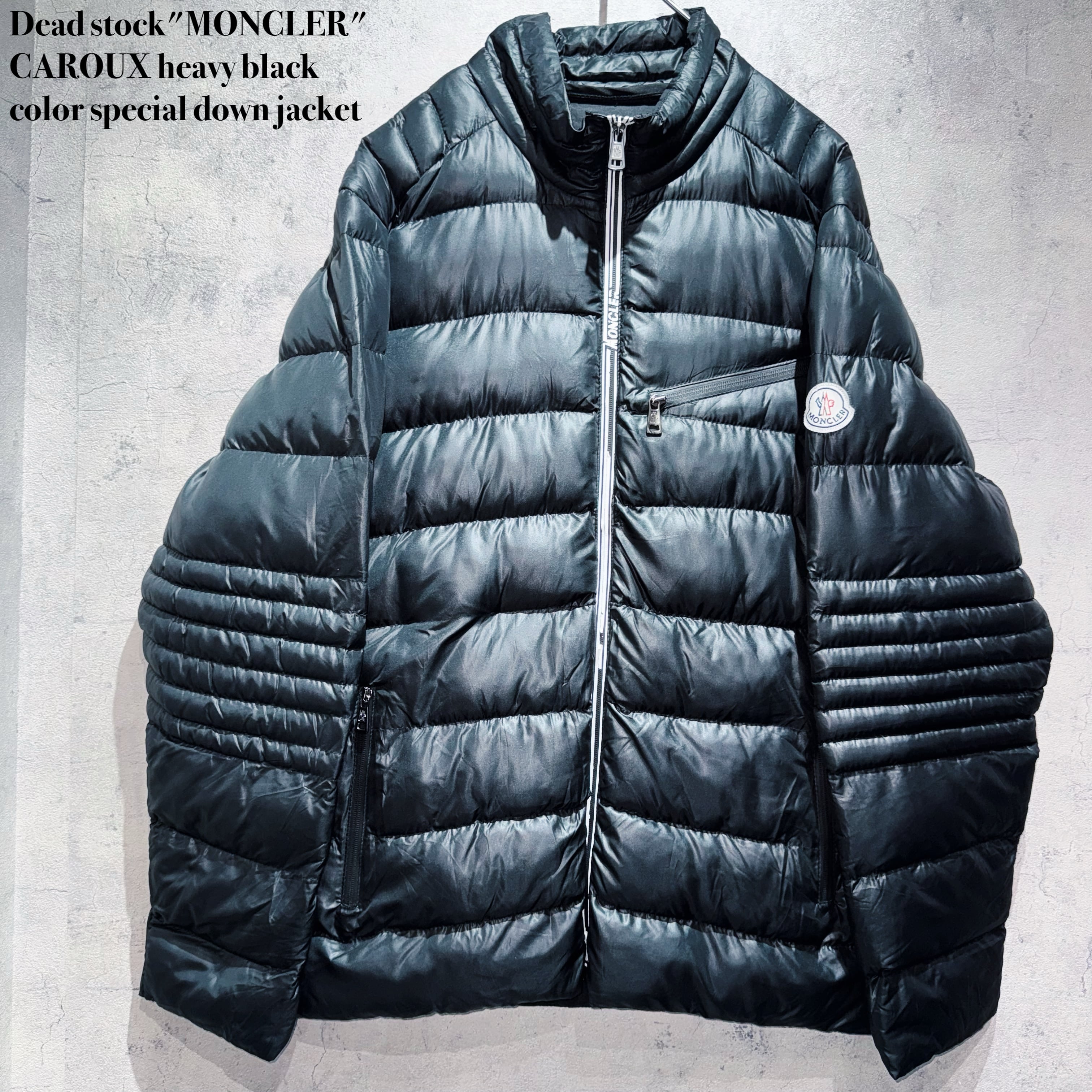 Dead stock"MONCLER"CAROUX heavy black color special down jacket
