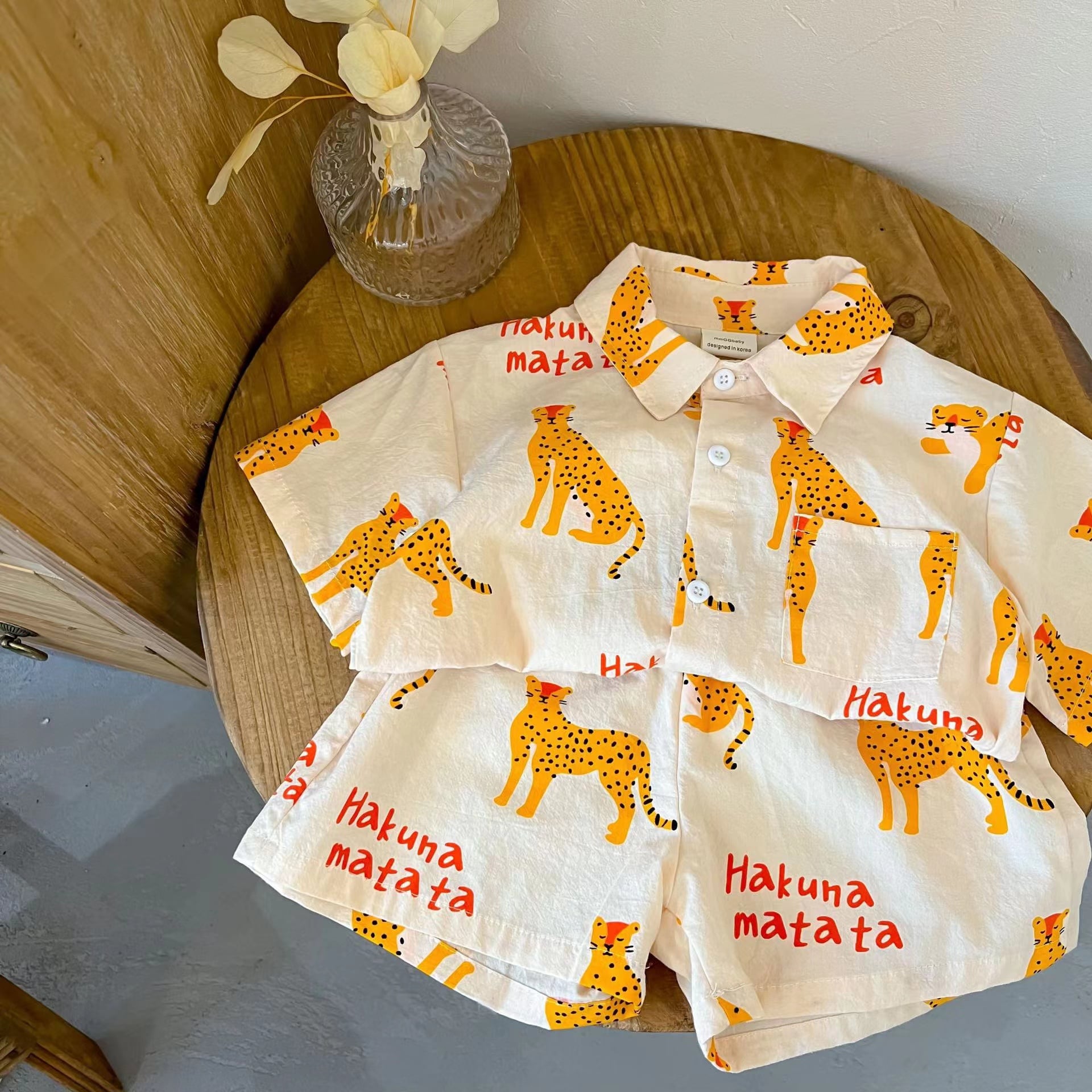 ハクナマタタなヒョウのセットアップ 夏服 子供服 S0020 | 子供服海外