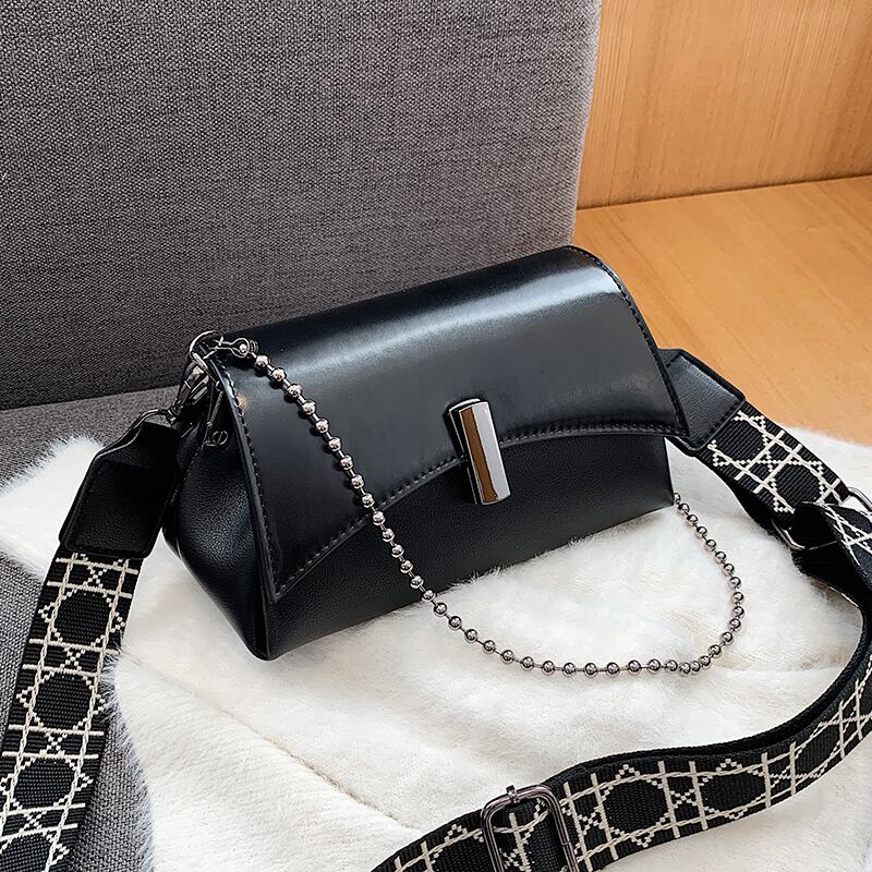 ネットセレブテクスチャススモールバッグメス2020秋冬新流行ファッションブロードバンドショルダーメッセンジャーバッグハイエンドスモールスクエアバッグ Tiancai_Wing_Bag52343037406