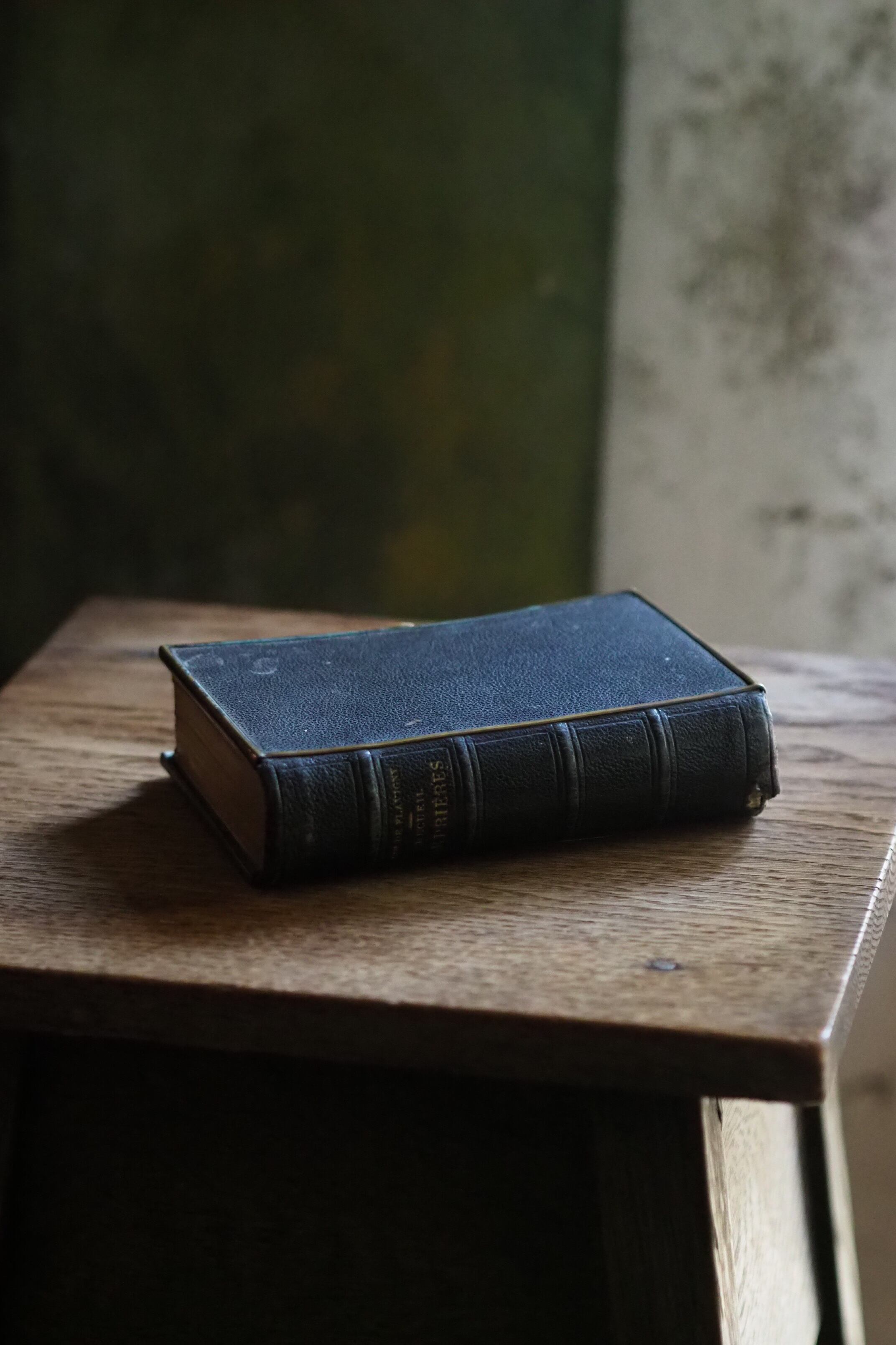 革装丁の祈祷書-antique prayer book | アンティーク.ヴィンテージ家具