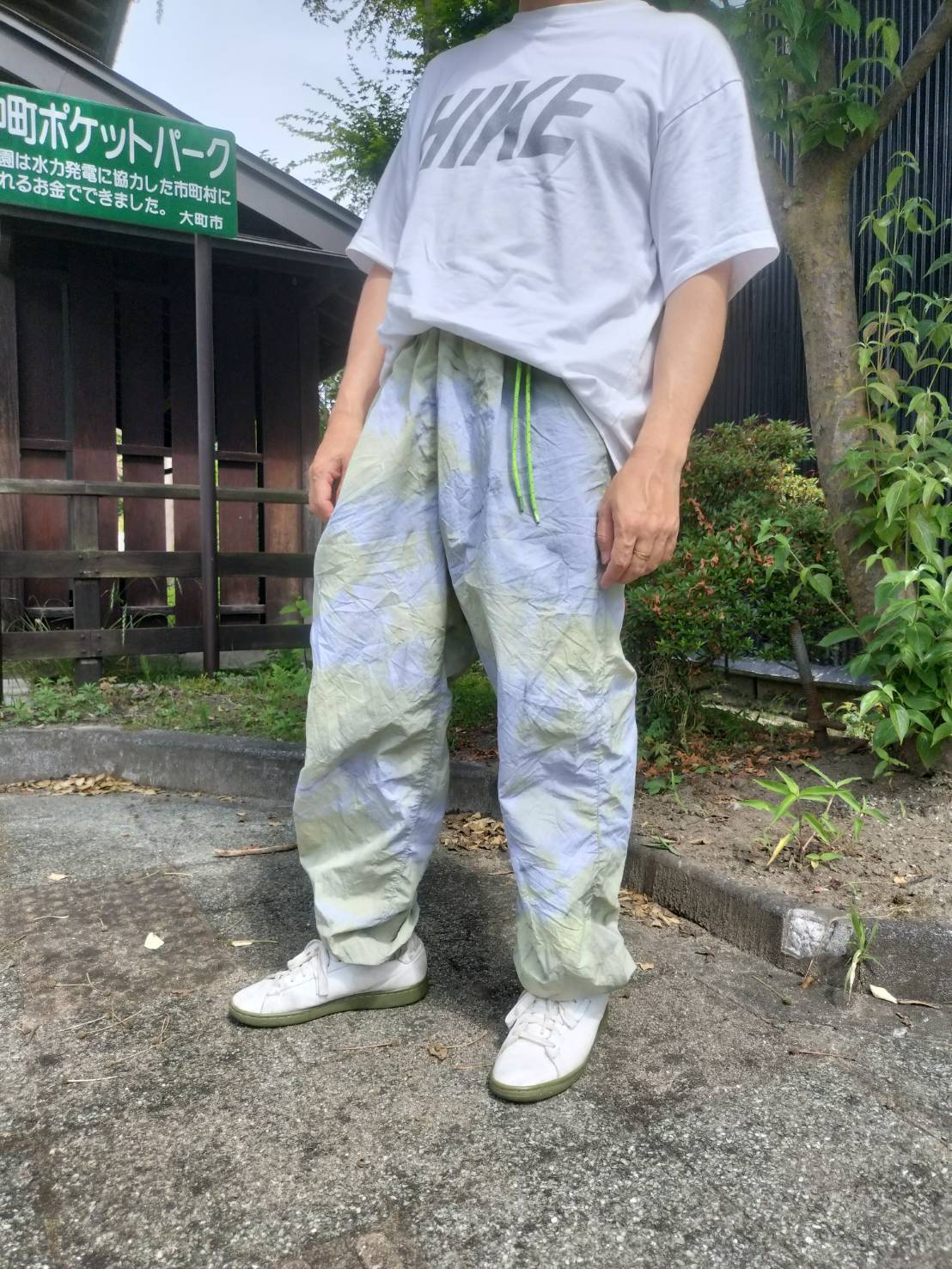 迷迭香（マンネンロウ）/ NYRON HARVEST TRAINER 噴湯丘 Edition <Tie