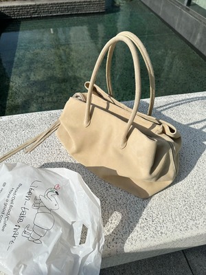 ・mugure bag(cow suède/cow leather)