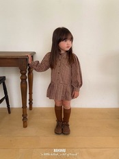 韓国子供服 / BANANA J / 26Autumn / リサ プリーツワンピース / 秋服 / キッズ *XS~JS*