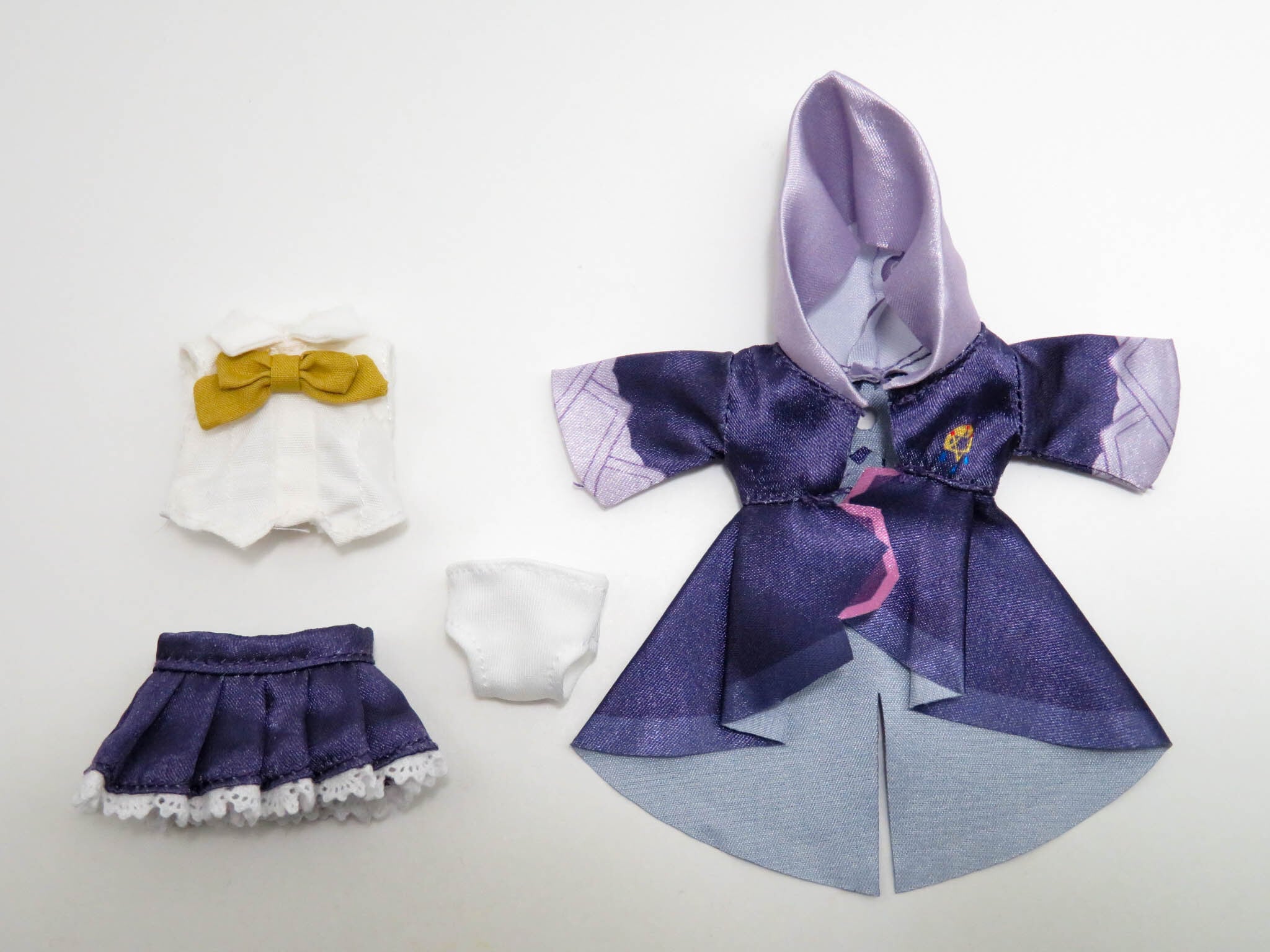 ねんどろいどどーる イレイナ シャツ スカート ローブ